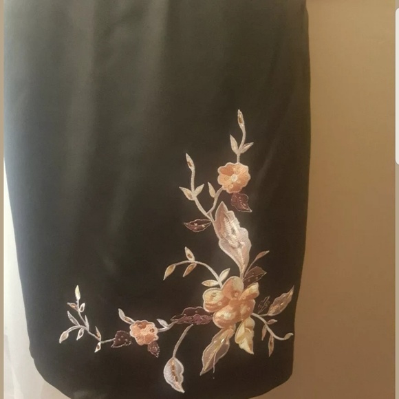 Adrianna Papell Evenning skirt and jacket Suit Floral Embroidered Set  Size 8 - Picture 8 of 12